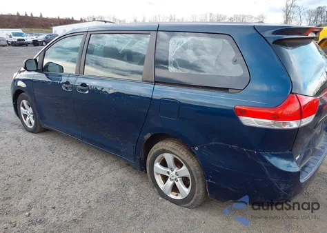 2011 Toyota Sienna from USA, damaged, VIN 5TDKA3DC6BS001746